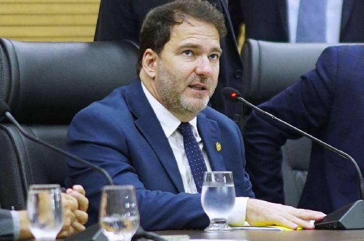 Alex Redano solicita apoio do Governo para Rodada de Negócios em Costa Marques