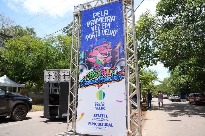 Boto-cor-de-rosa será batizado pelos portovelhenses