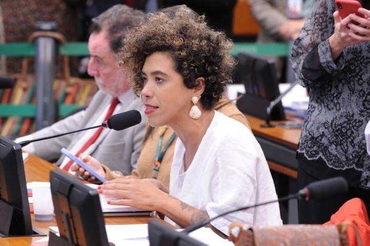 Comissão aprova projeto que facilita acesso de vítimas de violência doméstica ao Minha Casa, Minha Vida