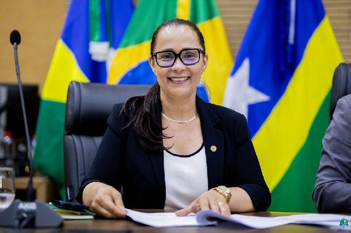 Deputada Rosangela Donadon destina R$ 150 mil para aquisição de tubos Armco em Colorado do Oeste