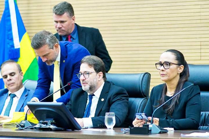 Deputado Alex Redano solicita subestação de energia para Hospital Municipal de Ariquemes