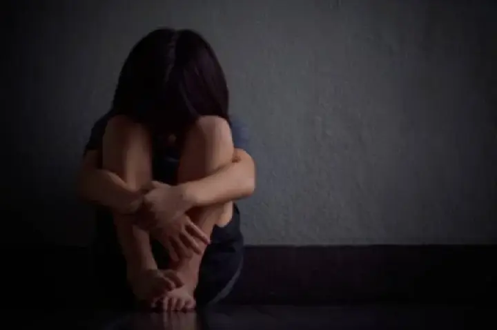 Mulher é presa suspeita de “vender” irmã de 11 anos por R$ 20 e açaí