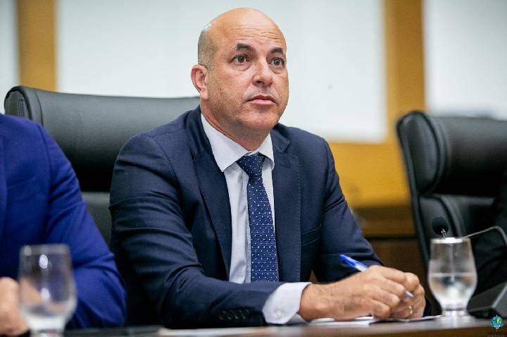 N​​​​​​​ota à Imprensa