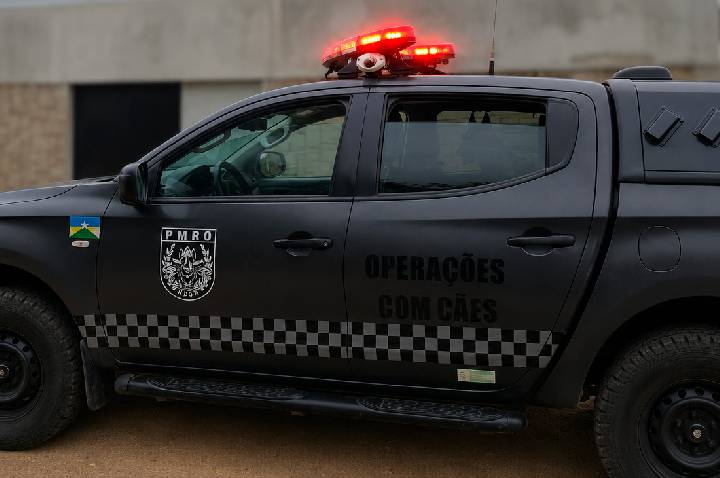 OPERAÇÃO INTEGRADA ENTRE PM E PC CUMPRE MANDADOS EM JI-PARANÁ