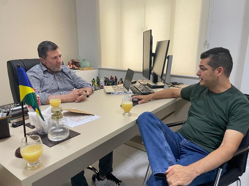 Vereador Adalto de Bandeirantes busca avanços na regularização fundiária dos distritos de Porto Velho