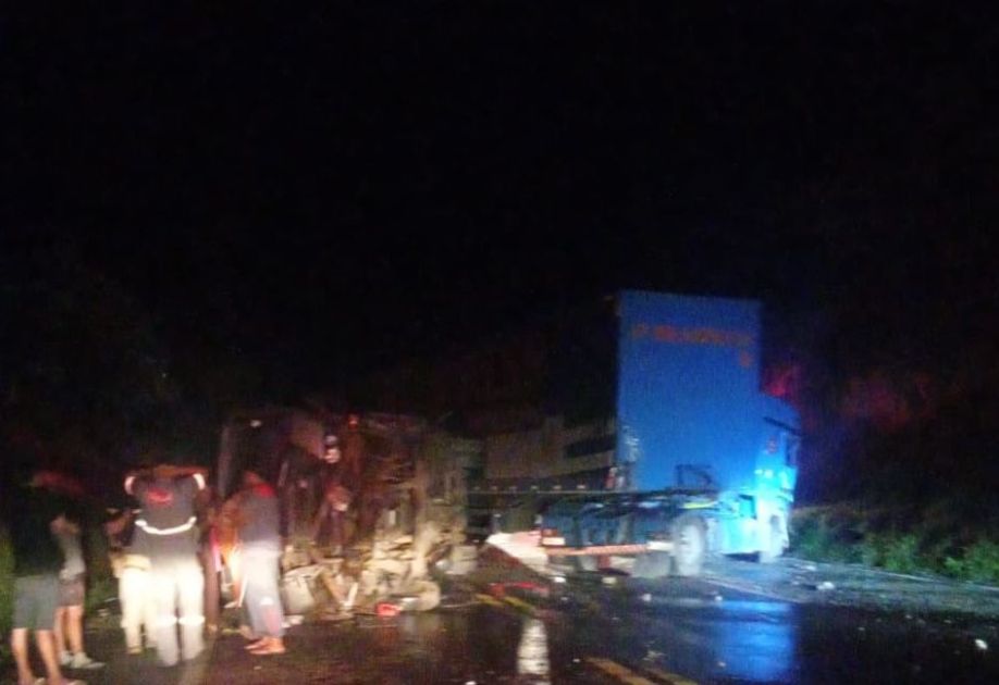 Grave acidente com micro-ônibus na Bahia: 17 feridos recebem alta