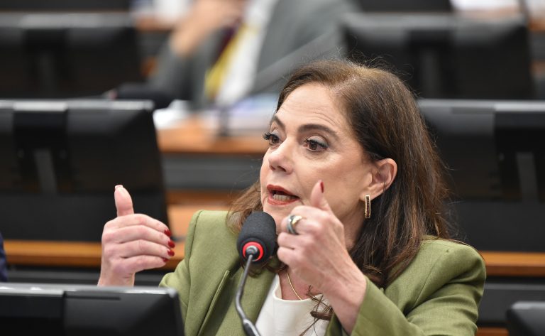 Projeto cria política de assistência jurídica obrigatória para vítimas vulneráveis