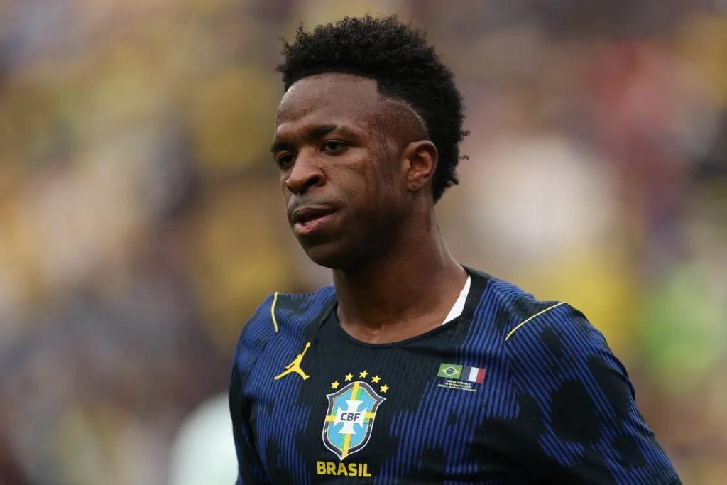 A conta chegou: Entre a saudade do 10 e o vazio coletivo em Boston