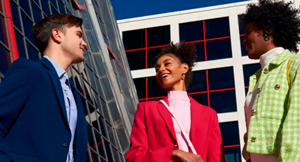 Como a qualidade de vídeo lendária e a capacidade de adicionar legendas estão transformando a criação de conteúdo moderna