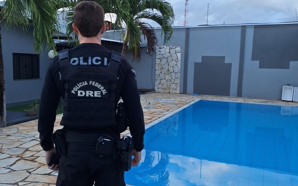 Operação Housefall mira grupo ligado ao tráfico de drogas, armas e lavagem de dinheiro