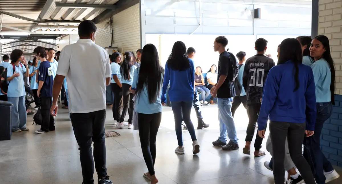 Pé-de-Meia: concluintes nascidos em setembro e outubro recebem incentivos nesta quarta