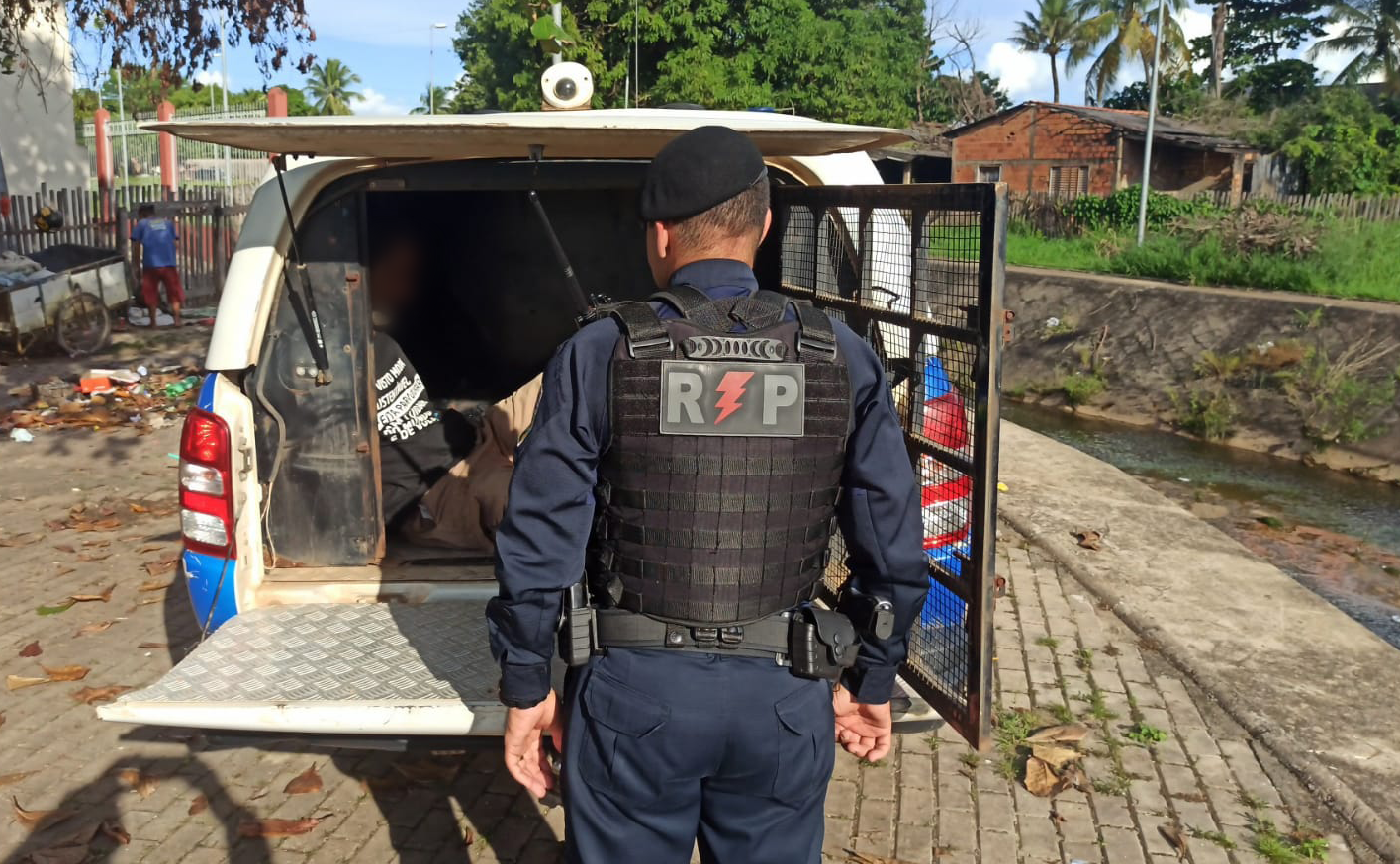 FORAGIDO POR HOMICÍDIO É CAPTURADO PELA POLÍCIA MILITAR EM JI-PARANÁ EM ABORDAGEM DE ROTINA